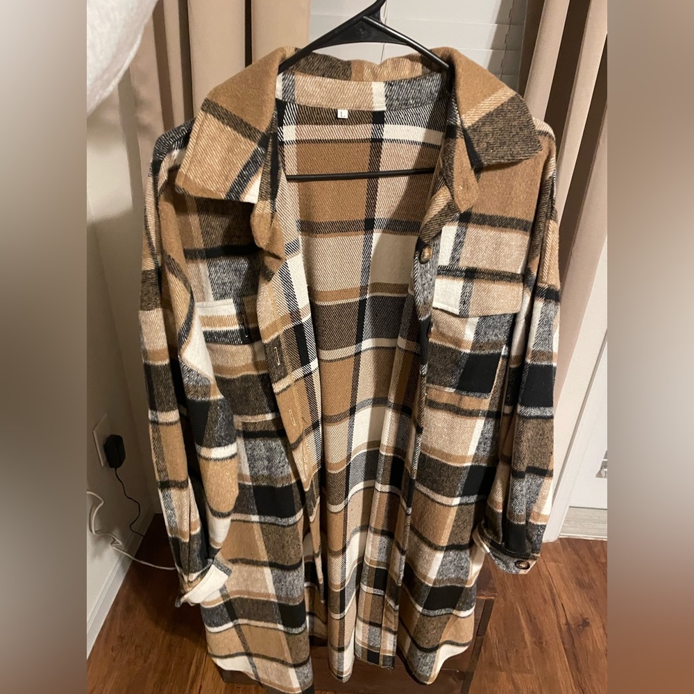 Women's Lounge Lapel Button Up Long Sleeve Plaid Long Shirt Jacket Shacket